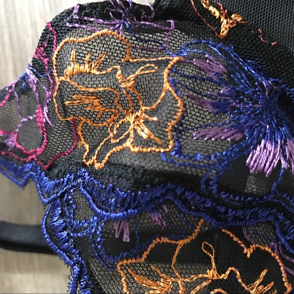 NEW Free People Black Embroidered Floral Bra - Picture 4 of 7